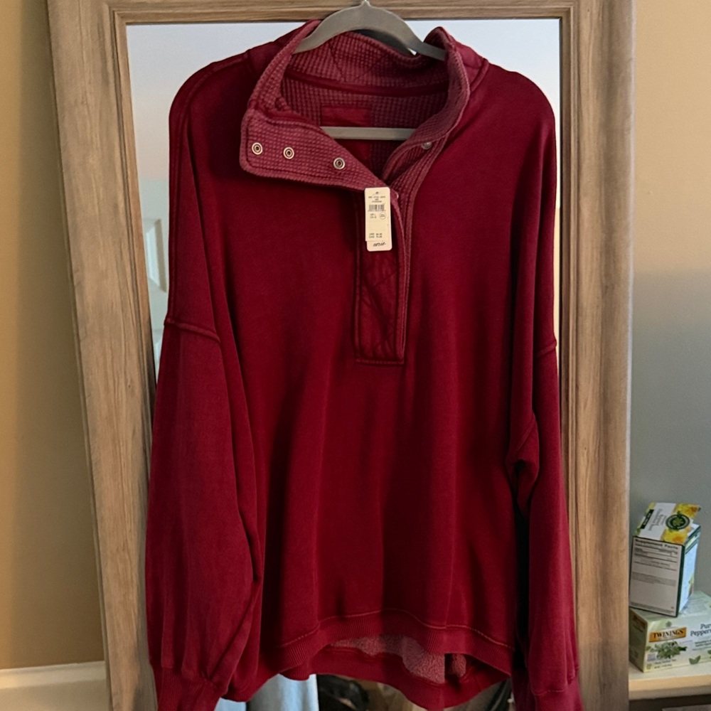 Aerie Women's Red Pullover Sweater